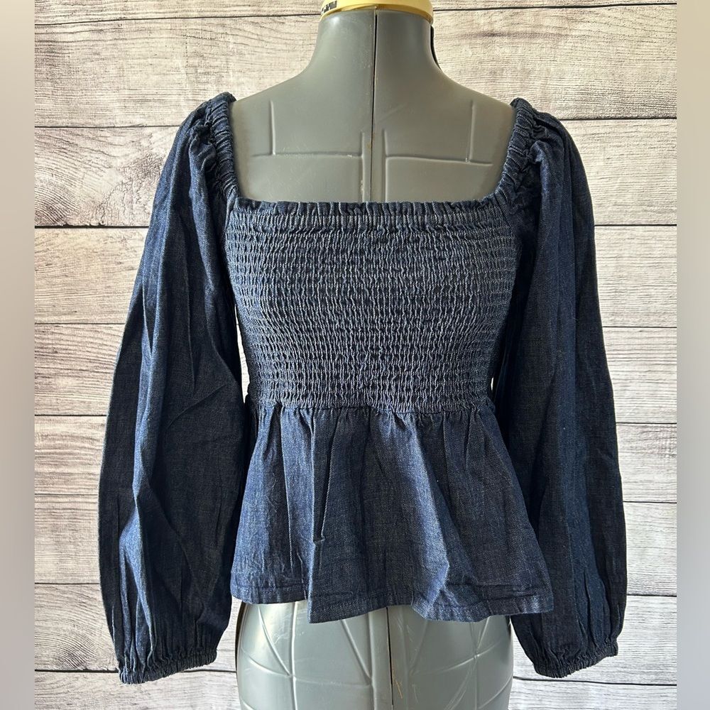 NWT J. Crew Puff-Sleeve Chambray Smocked Top denim blue size small - Picture 3 of 16